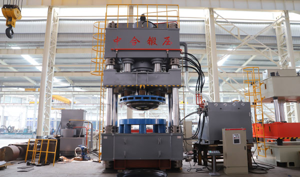 滕州封頭液壓機廠家哪家質(zhì)量好？