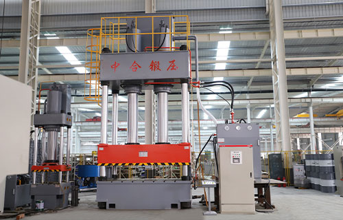 800噸四柱液壓機(jī)-復(fù)合材料模壓成型