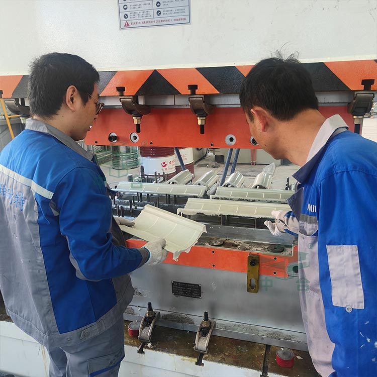 仿古樹脂瓦成型液壓機
