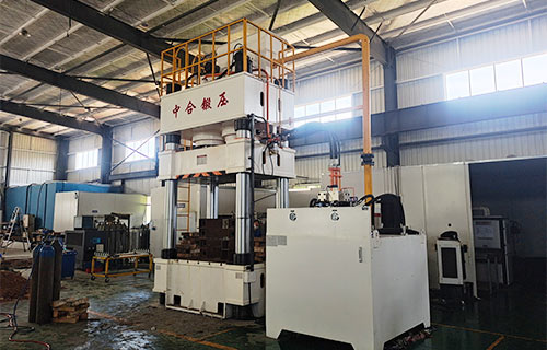 1250噸四柱液壓機-1250噸油壓機