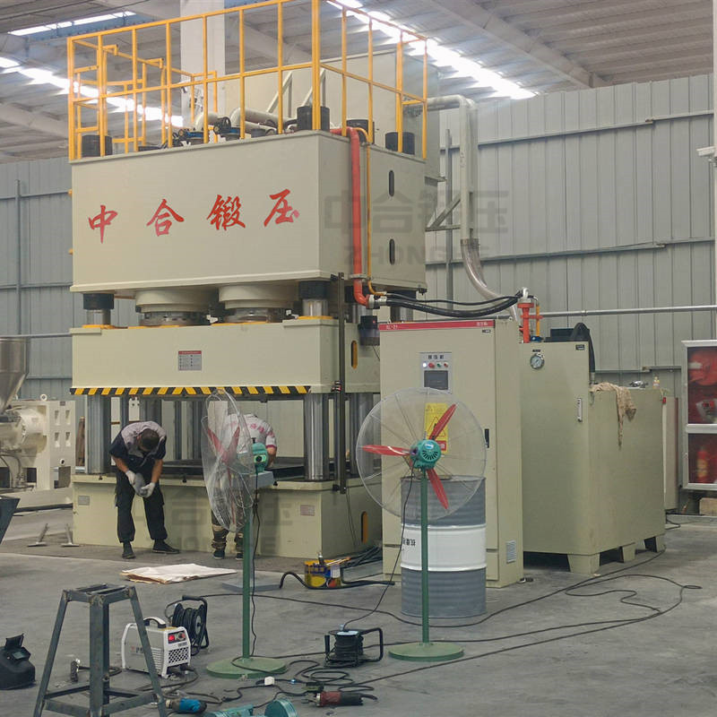 壓濾板_隔膜濾板沖壓成型設備_2000噸液壓機(圖1)