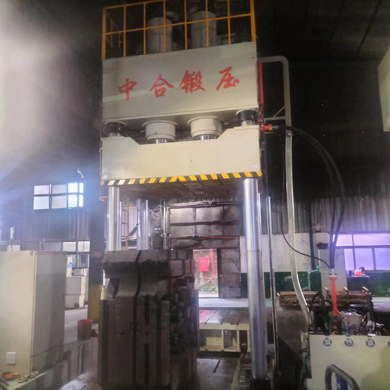 1500噸液壓機(jī)_復(fù)合材料成型油壓機(jī)客戶(hù)使用反饋(圖3)